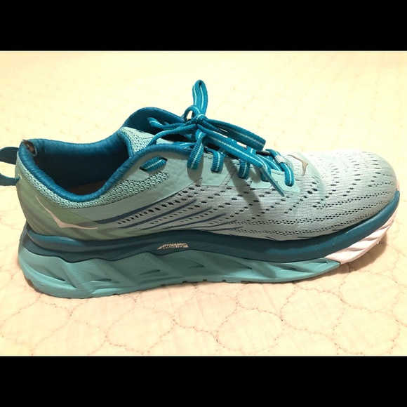 Hoka One One W Arahi 4 size 7 - Picture 2 of 7